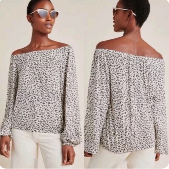 Anthropologie animal print off shoulder med top - Picture 1 of 7